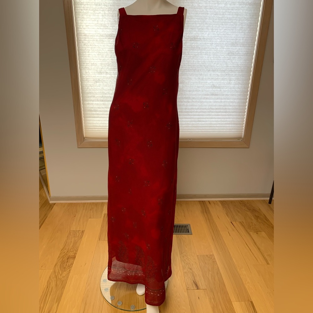 Breakin’ loose Red lined dress Size 11/12. Made in USA Vintage Mesh overlay